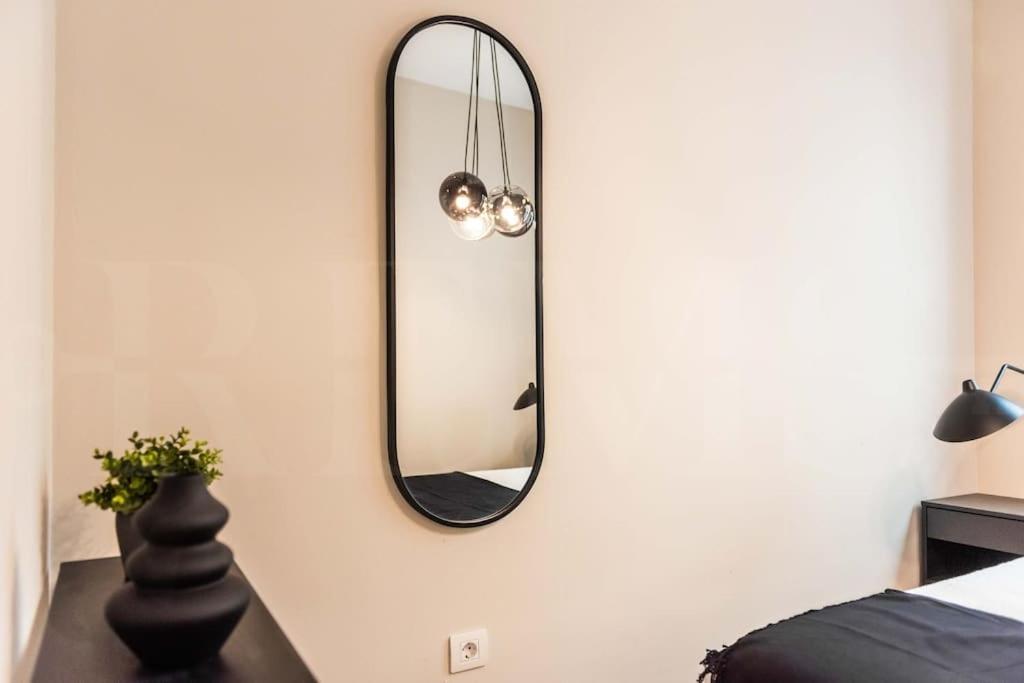 Contemporary Minimalist Apartment By Rems Málaga Eksteriør bilde