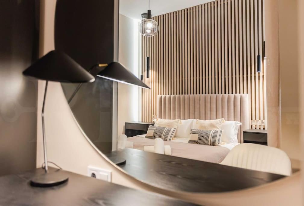 Contemporary Minimalist Apartment By Rems Málaga Eksteriør bilde